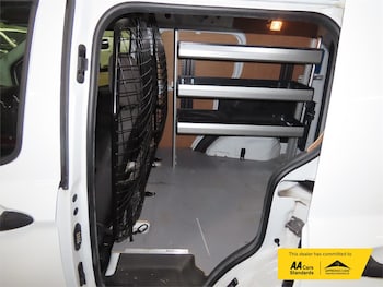 Used Ford Transit Courier 2020 for sale - 77653323: Photo