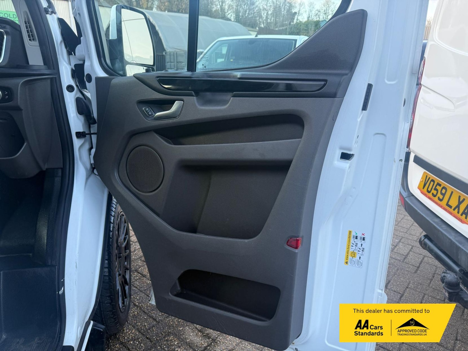 Used Ford Transit Custom 2020 for sale - 78121805: Photo 32