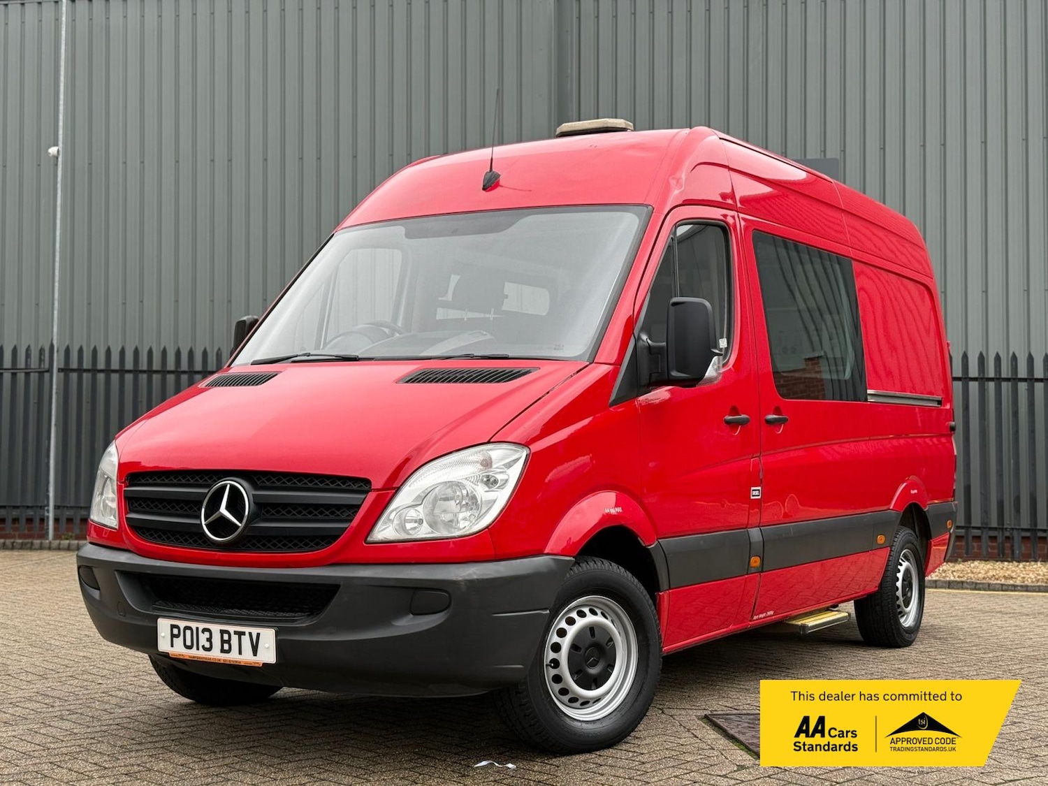 Used Mercedes-Benz Sprinter 2013 for sale - 75309389: Photo 2