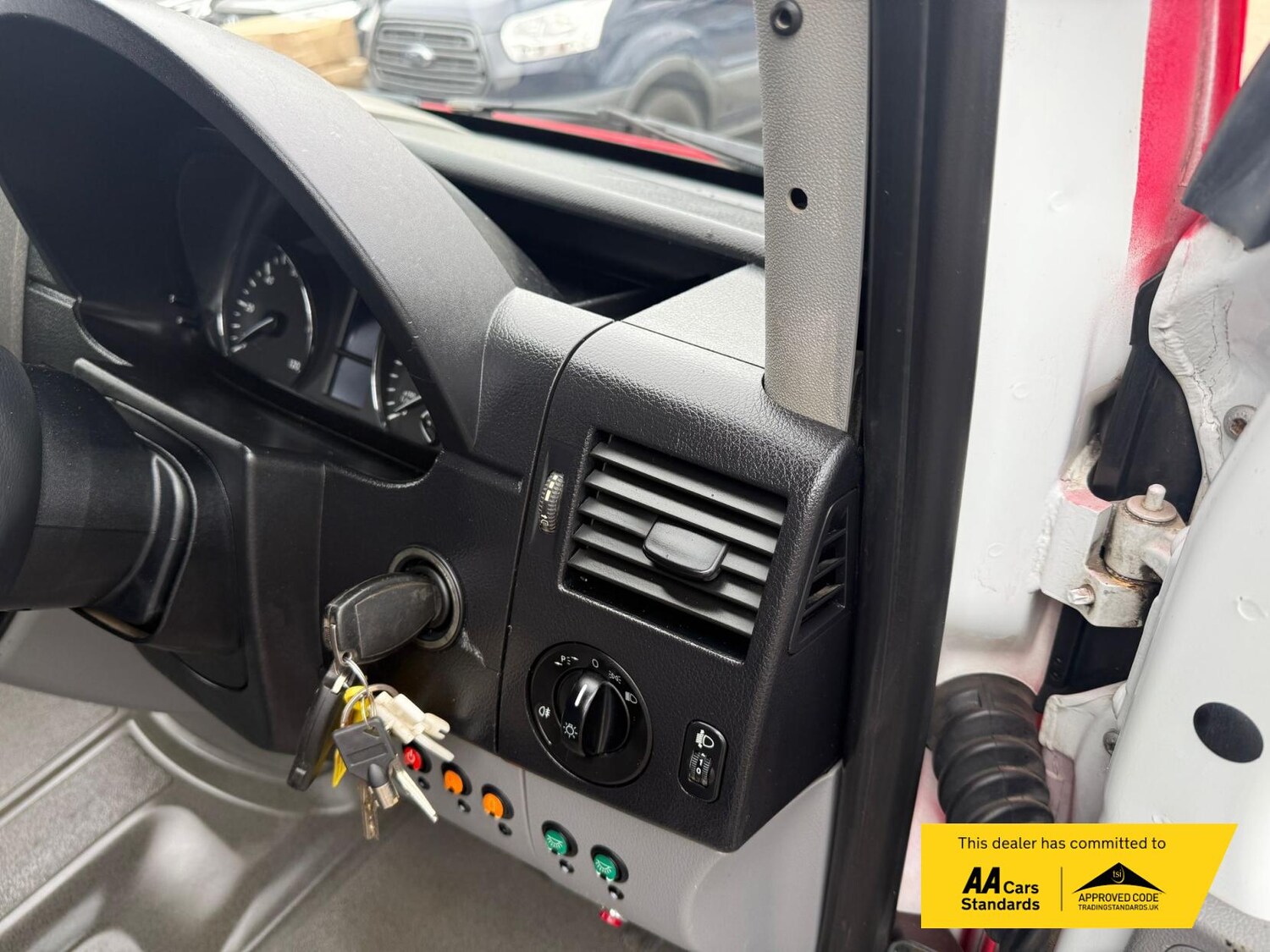 Used Mercedes-Benz Sprinter 2013 for sale - 75309389: Photo 38