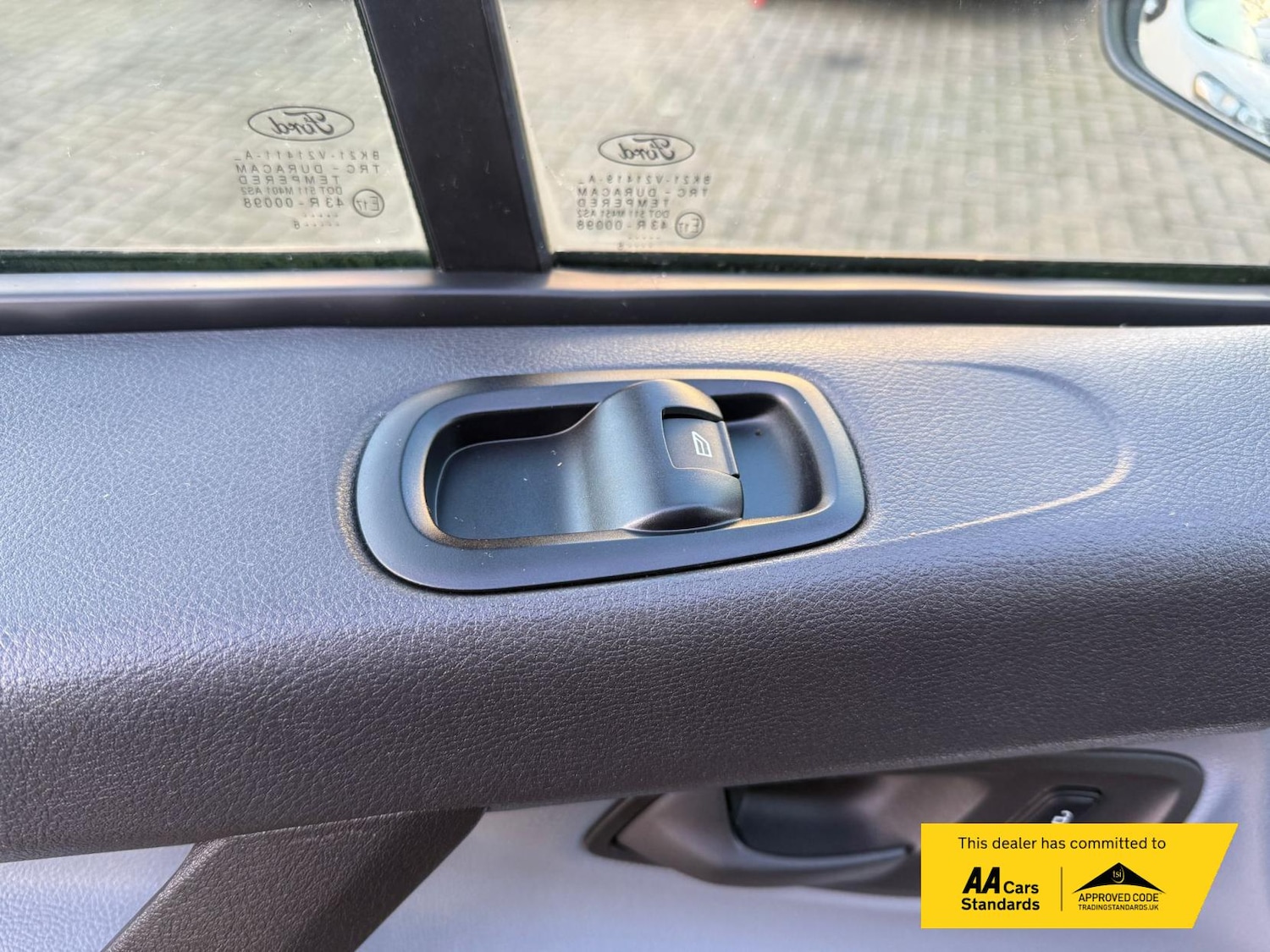 Used Ford Transit Custom 2016 for sale - 77140995: Photo 45