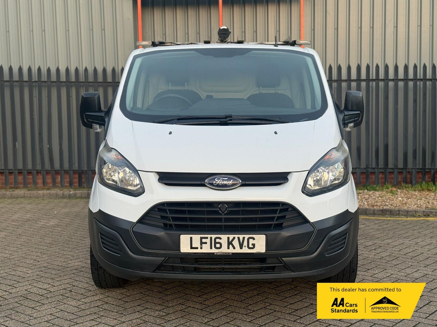 Used Ford Transit Custom 2016 for sale - 77140995: Photo 8