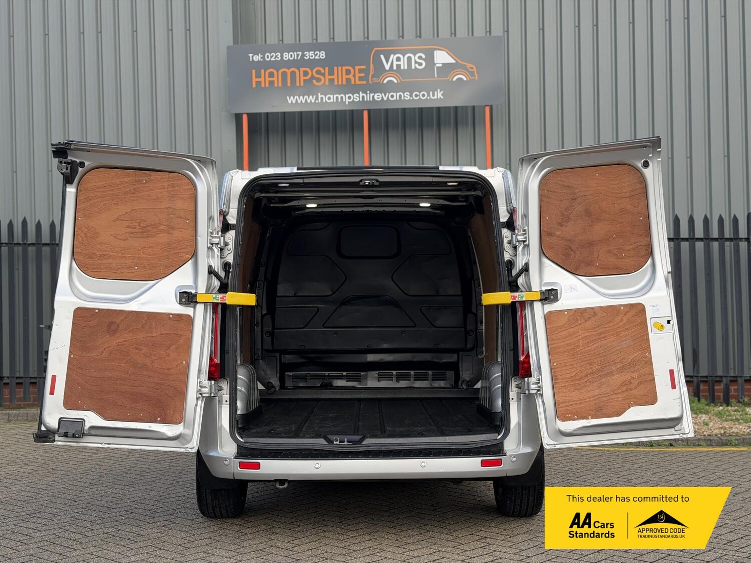 Used Ford Transit Custom 2020 for sale - 76196976: Photo 18