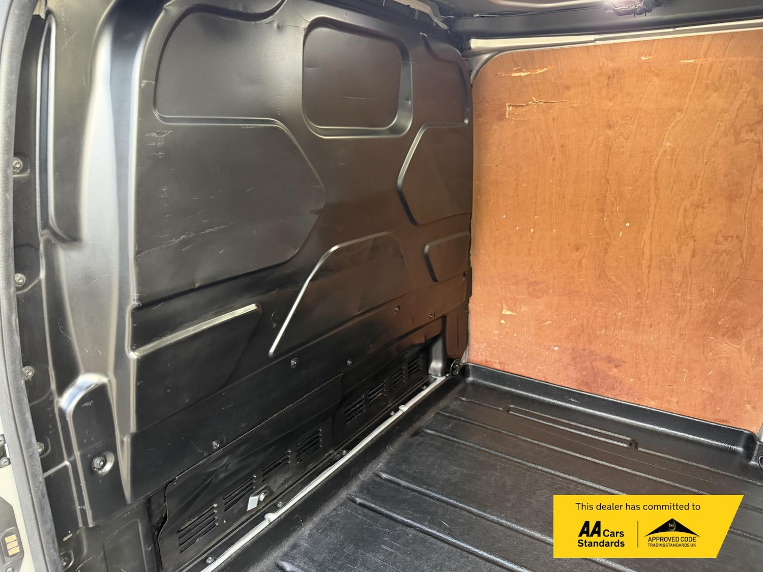 Used Ford Transit Custom 2020 for sale - 76196976: Photo 19