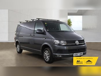 Used Volkswagen Transporter 2017 for sale - 79611966: Photo
