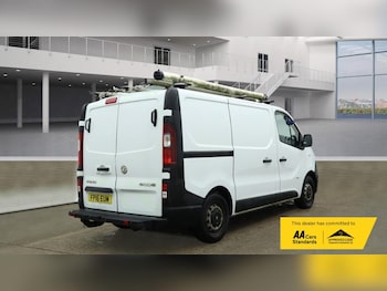 Used Vauxhall Vivaro 2016 for sale - 75852890: Photo