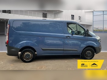 Used Ford Transit Custom 2016 for sale - 76304431: Photo 4