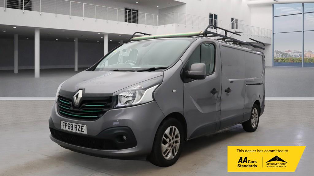 Used Renault Trafic 2018 for sale - 76782117: Photo 2