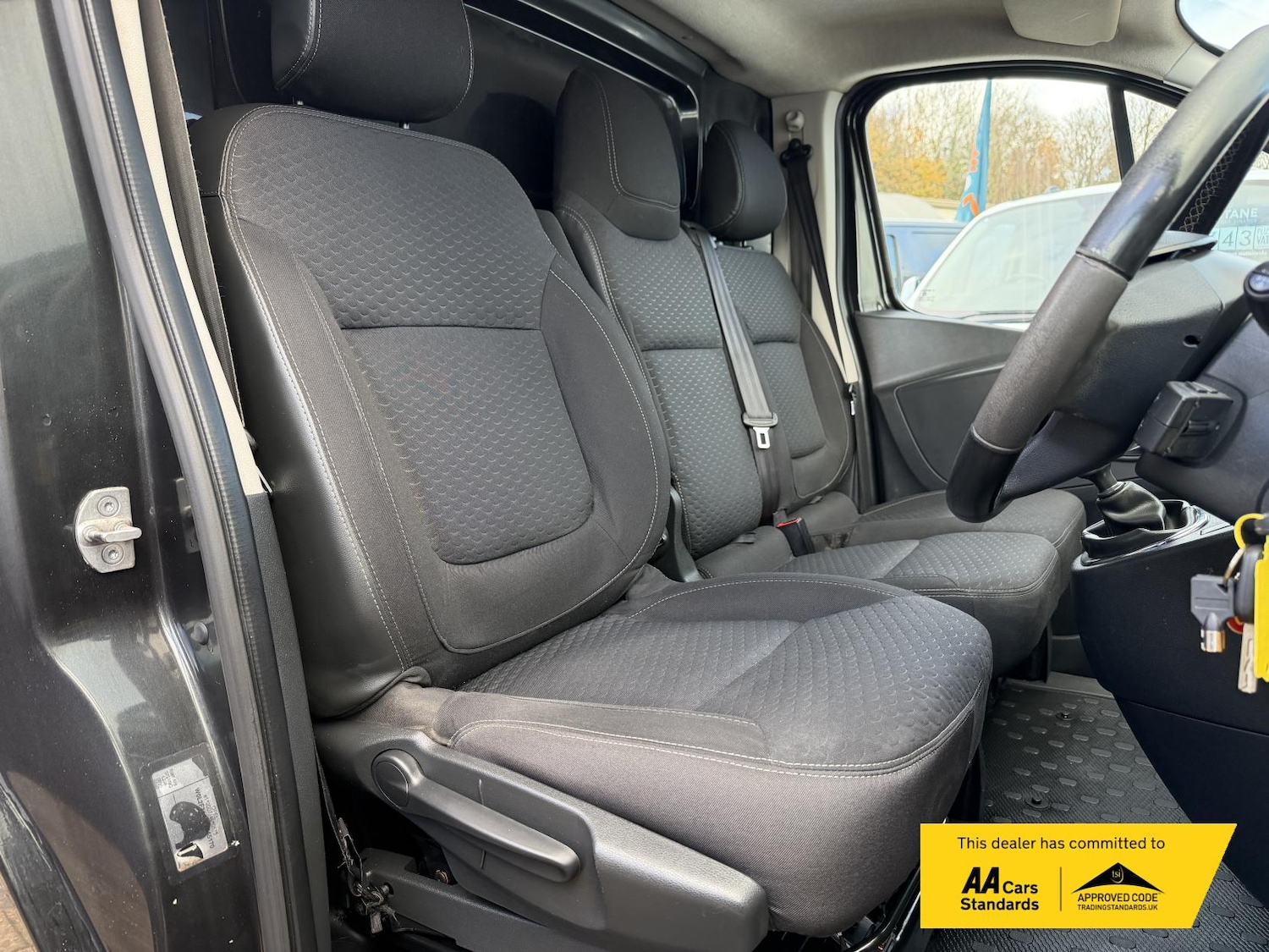 Used Vauxhall Vivaro 2015 for sale - 76317000: Photo 17