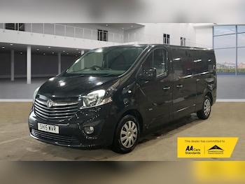 Used Vauxhall Vivaro 2015 for sale - 76317000: Photo 2