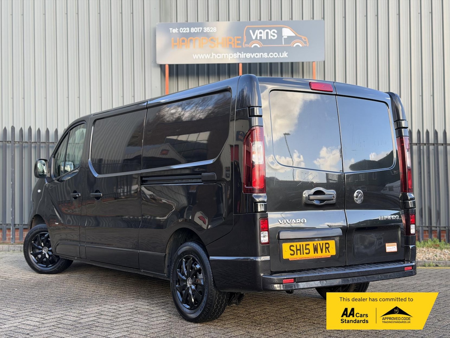 Used Vauxhall Vivaro 2015 for sale - 76317000: Photo 4