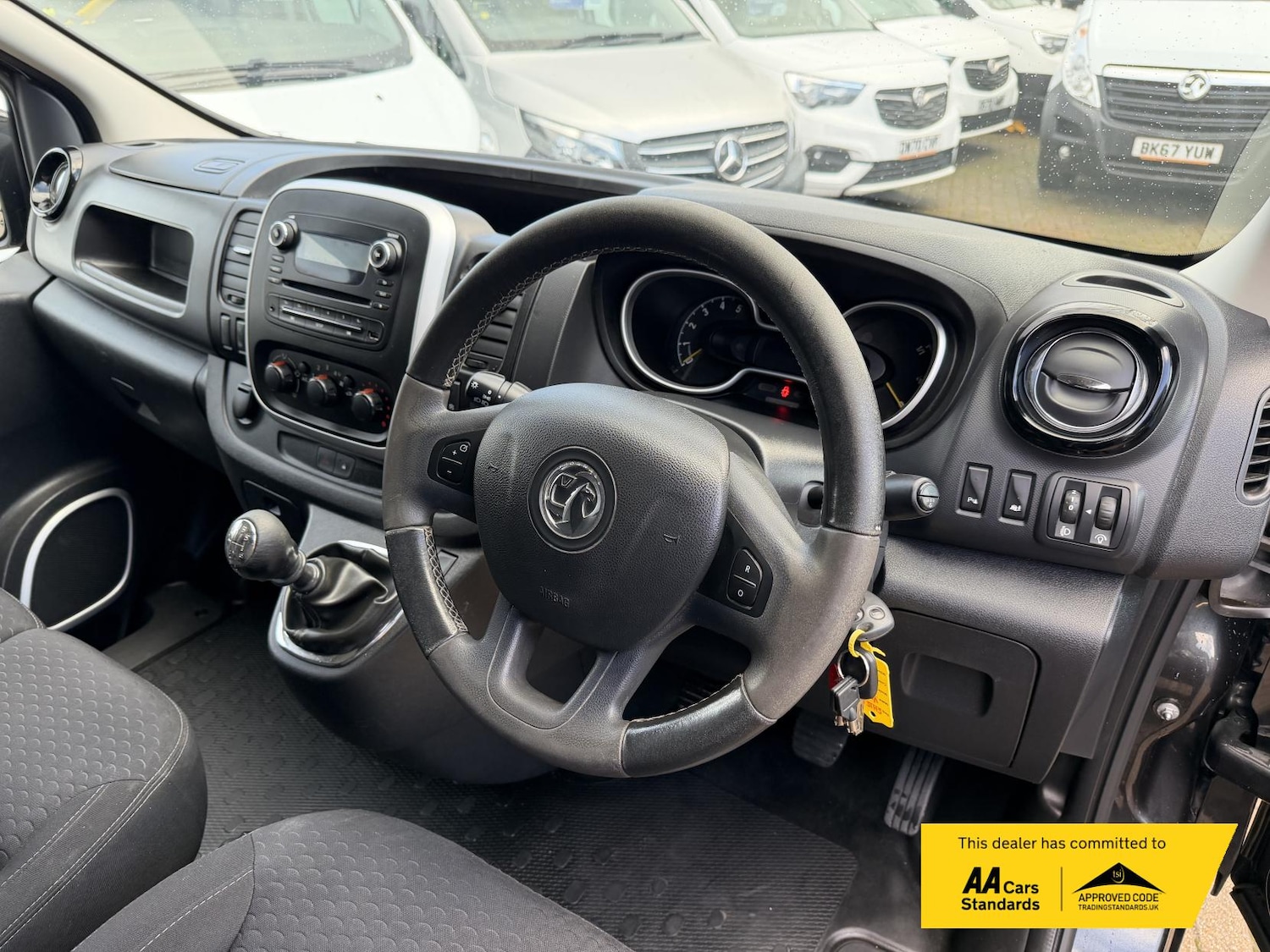 Used Vauxhall Vivaro 2015 for sale - 76317000: Photo 43