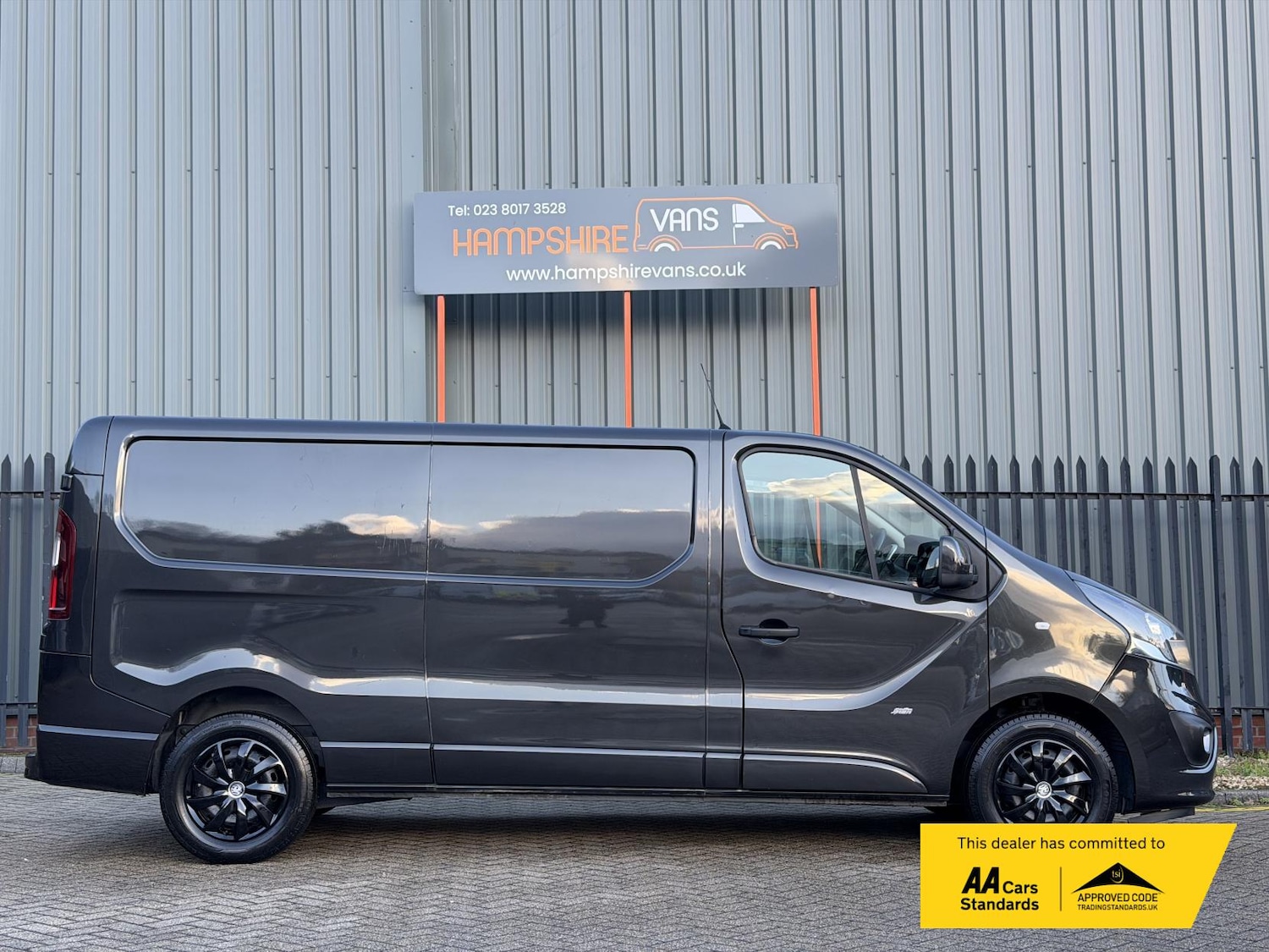 Used Vauxhall Vivaro 2015 for sale - 76317000: Photo 7