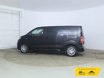 Used Vauxhall Vivaro 2023 for sale - 78926071: Photo