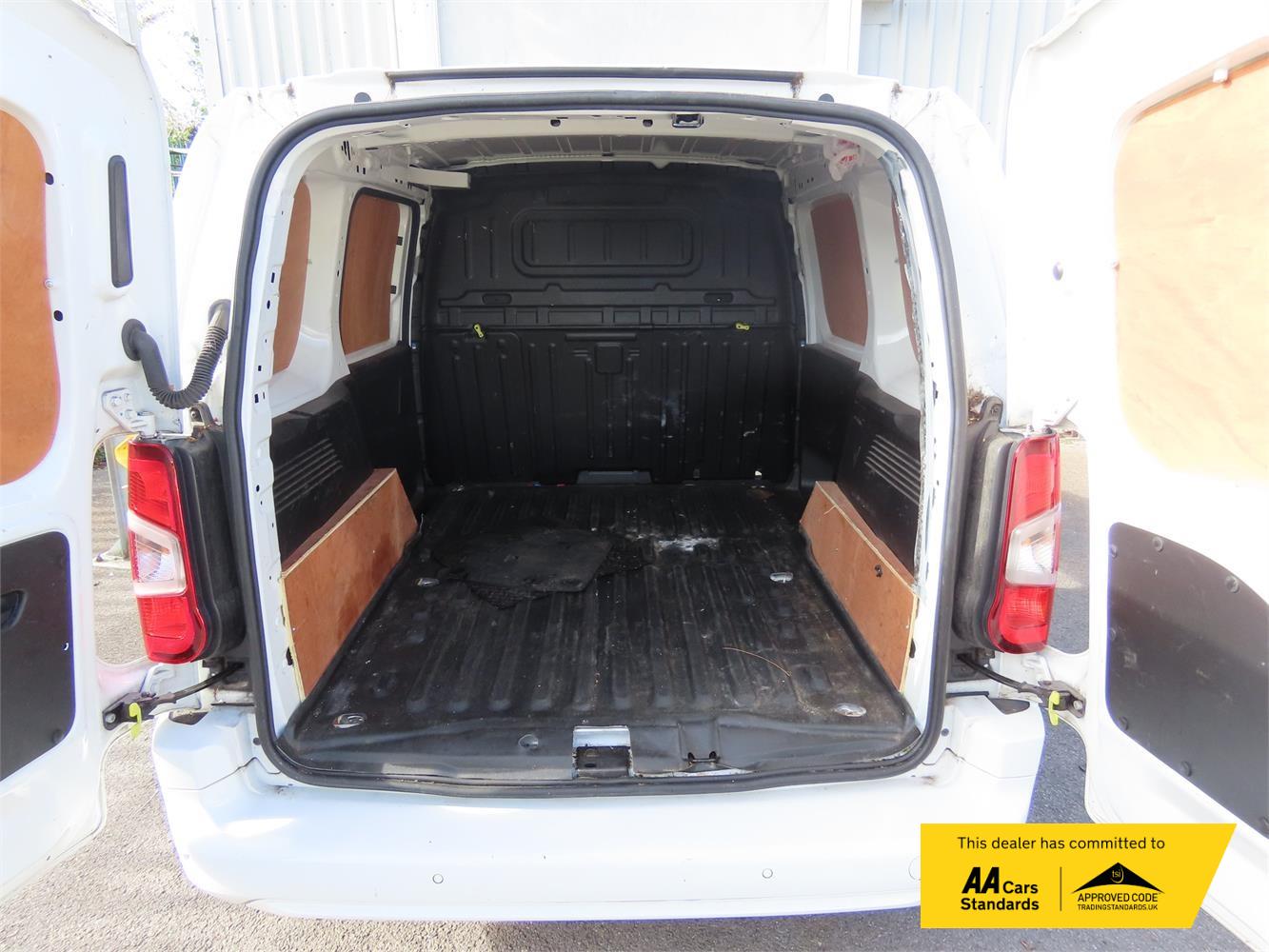 Used Citroen Berlingo 2021 for sale - 76290604: Photo 10