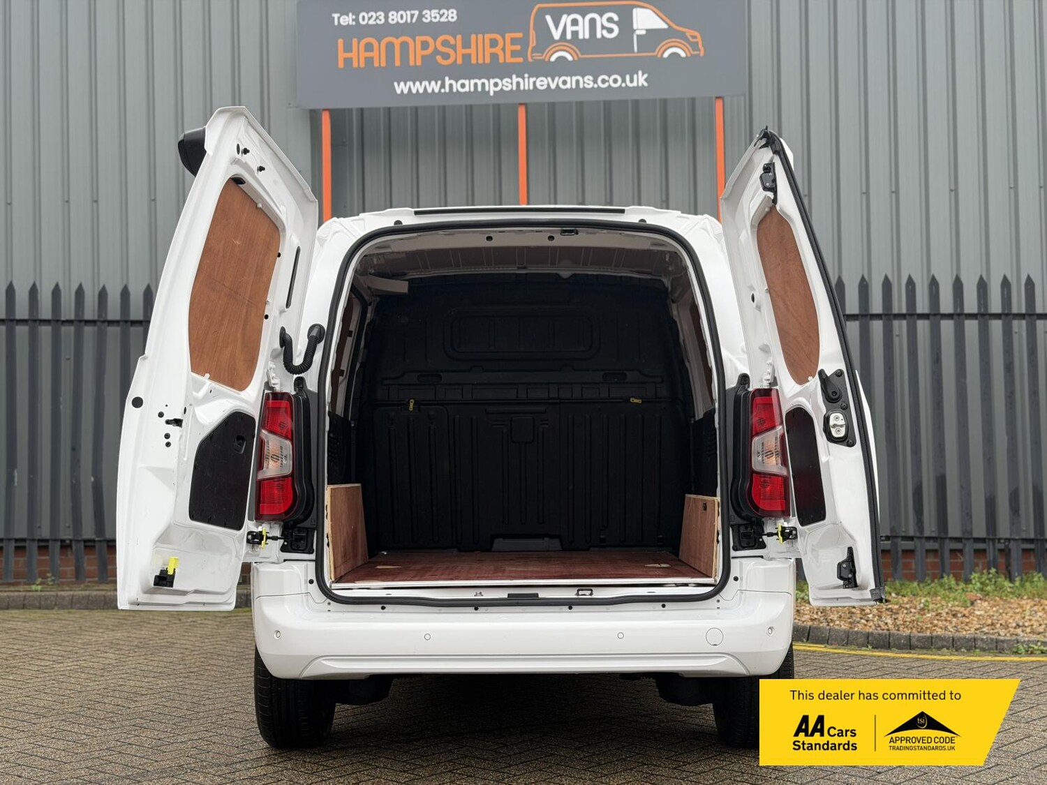 Used Citroen Berlingo 2021 for sale - 76290604: Photo 43