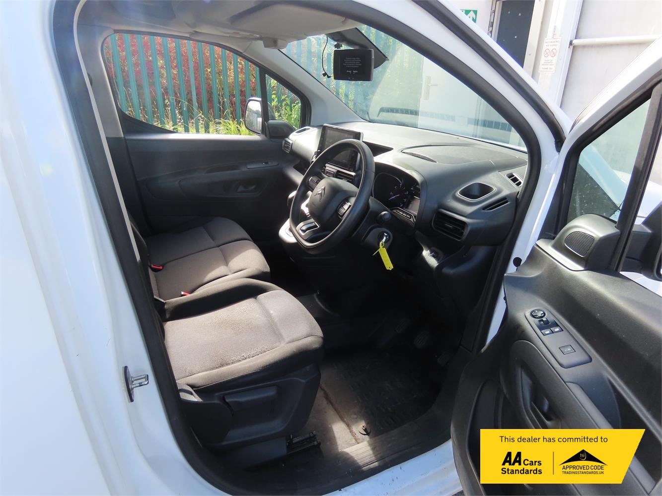 Used Citroen Berlingo 2021 for sale - 76290604: Photo 8