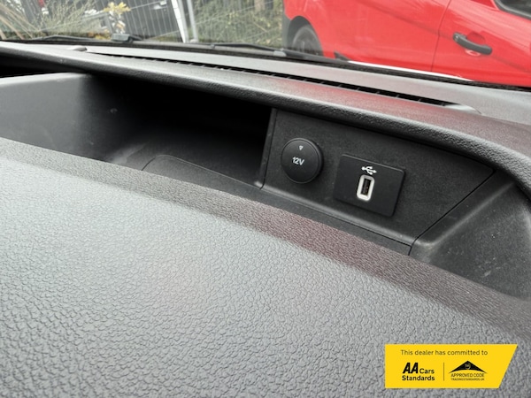 Used Ford Transit Custom 2021 for sale - 76304429: Photo 40