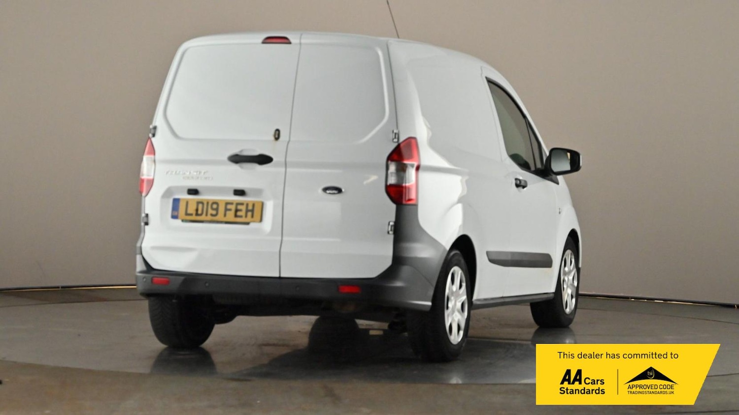 Used Ford Transit Courier 2019 for sale - 77198481: Photo 2