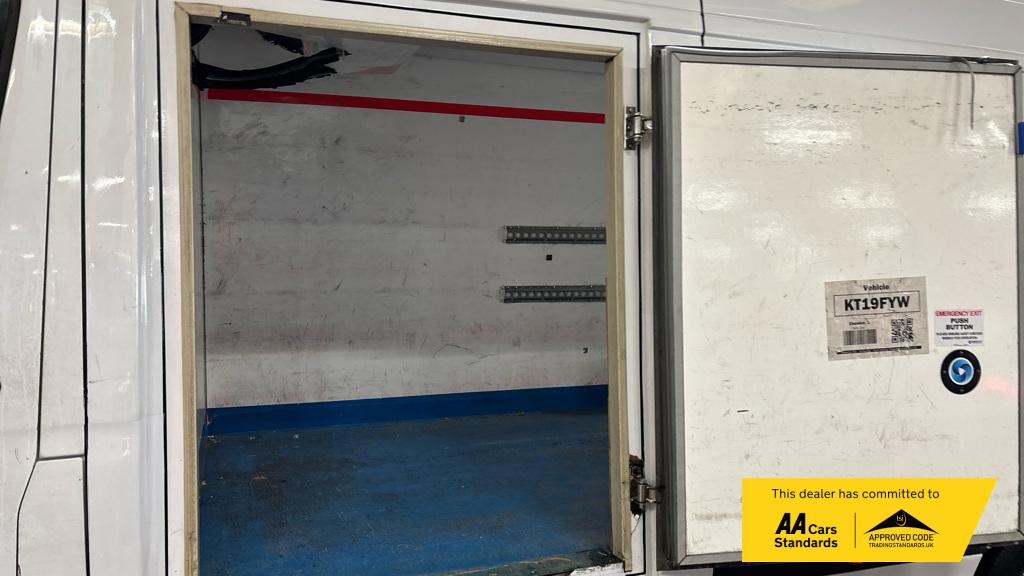 Used Mercedes-Benz Sprinter 2019 for sale - 76249972: Photo 8