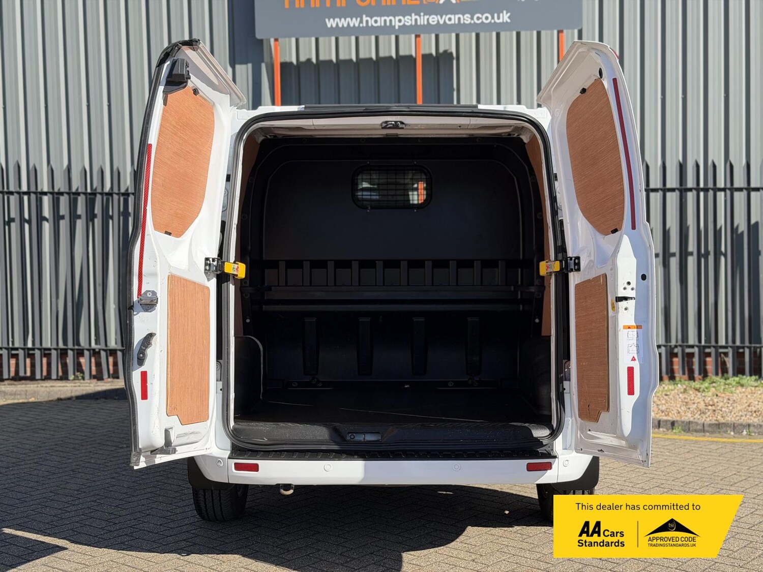 Used Ford Transit Custom 2022 for sale - 76290605: Photo 22