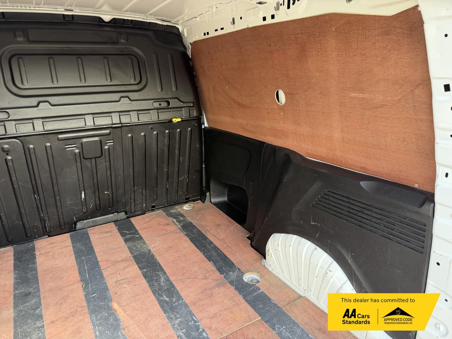 Used Vauxhall Combo 2020 for sale - 76571946: Photo 28