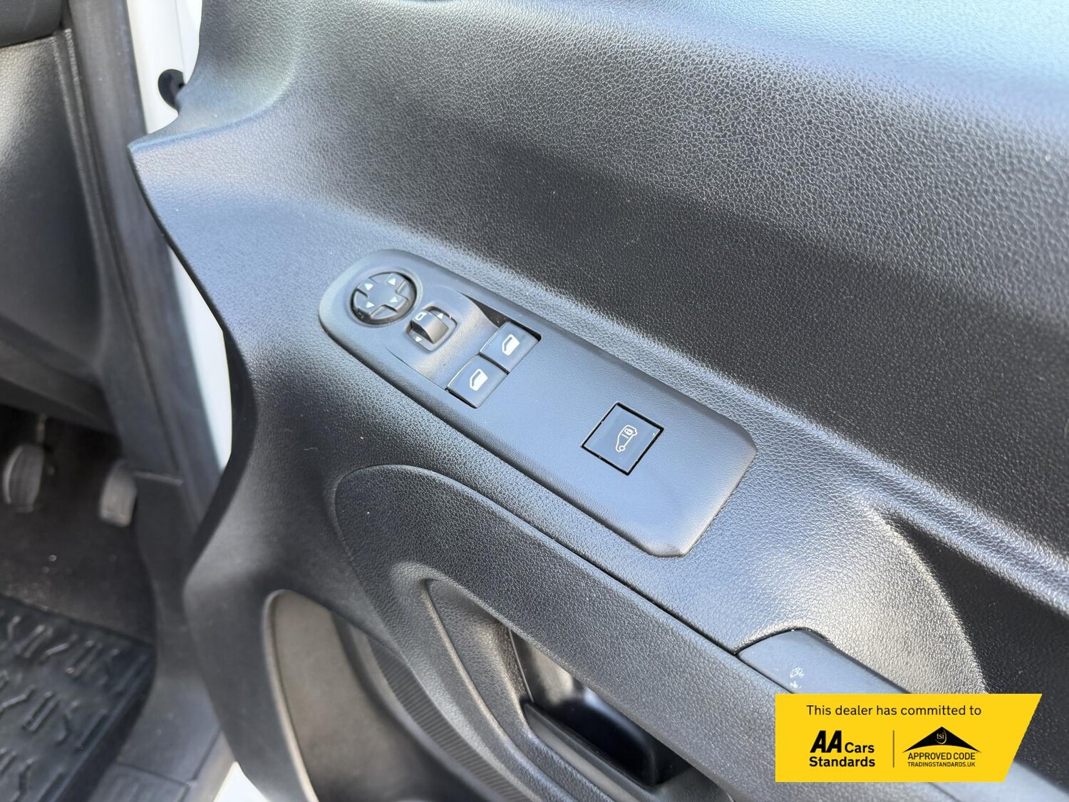 Used Vauxhall Combo 2020 for sale - 76571946: Photo 49