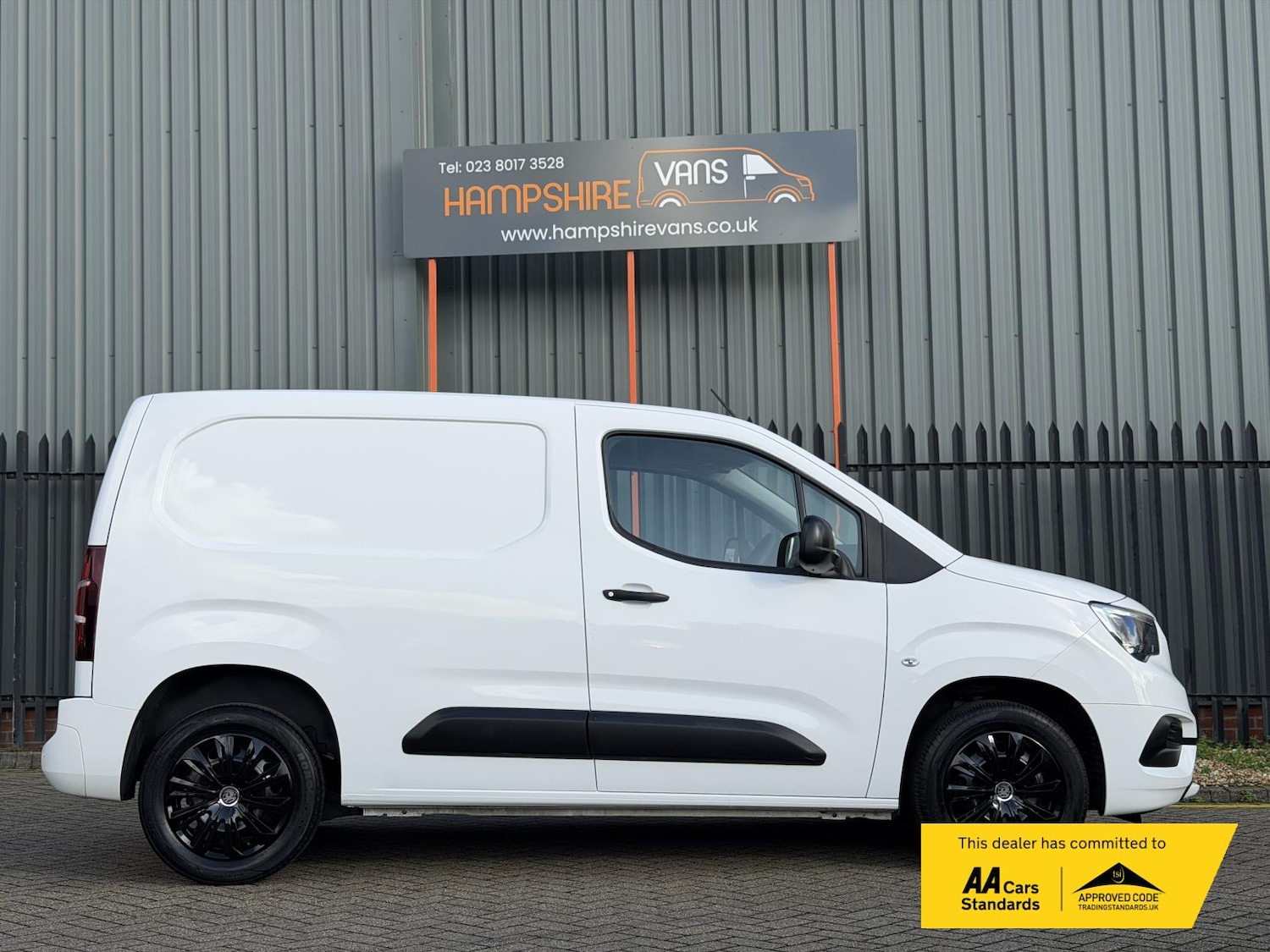 Used Vauxhall Combo 2020 for sale - 76571946: Photo 5
