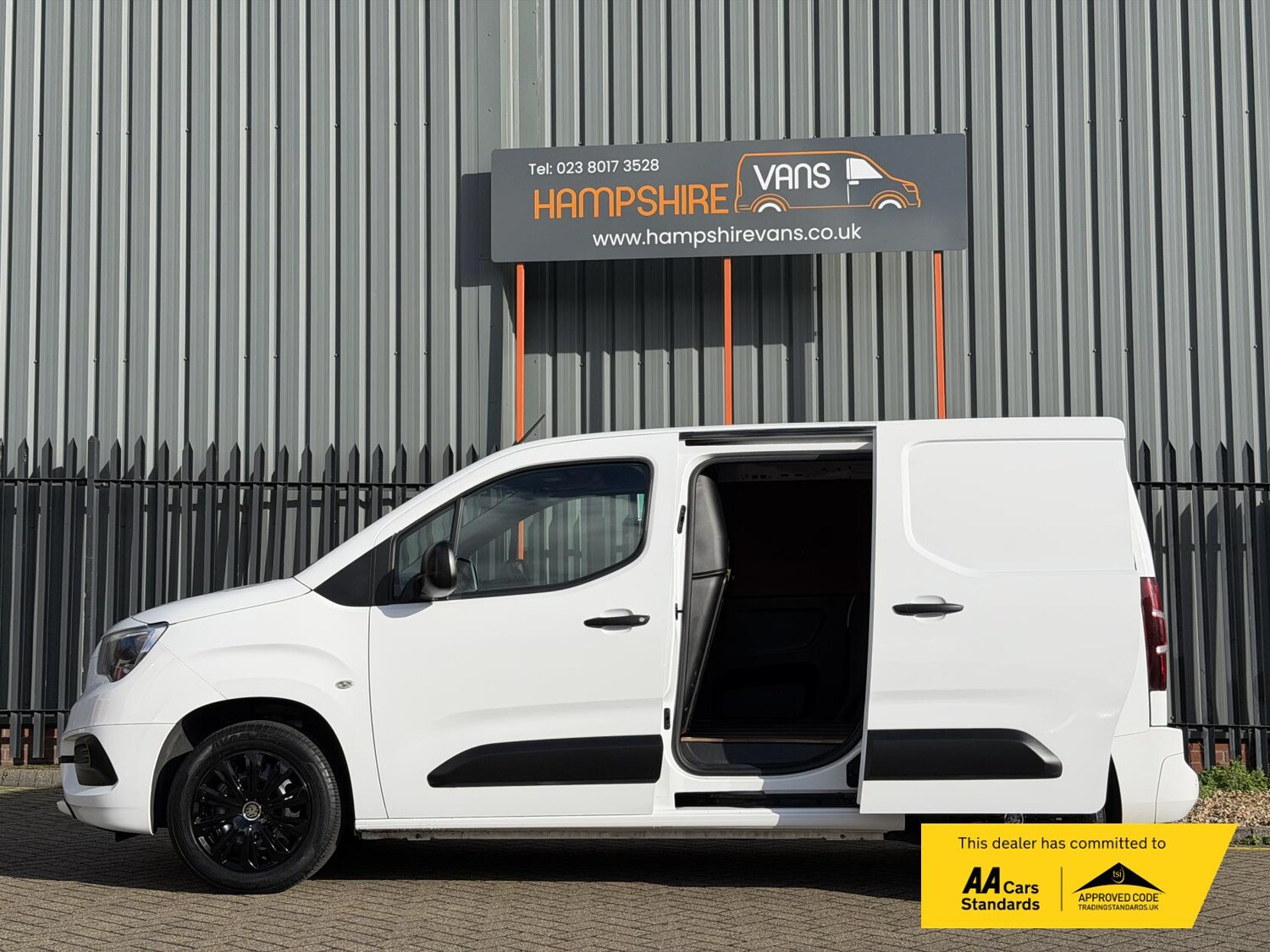Used Vauxhall Combo 2020 for sale - 76571946: Photo 7