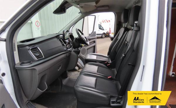 Used Ford Transit Custom 2019 for sale - 76415620: Photo 6