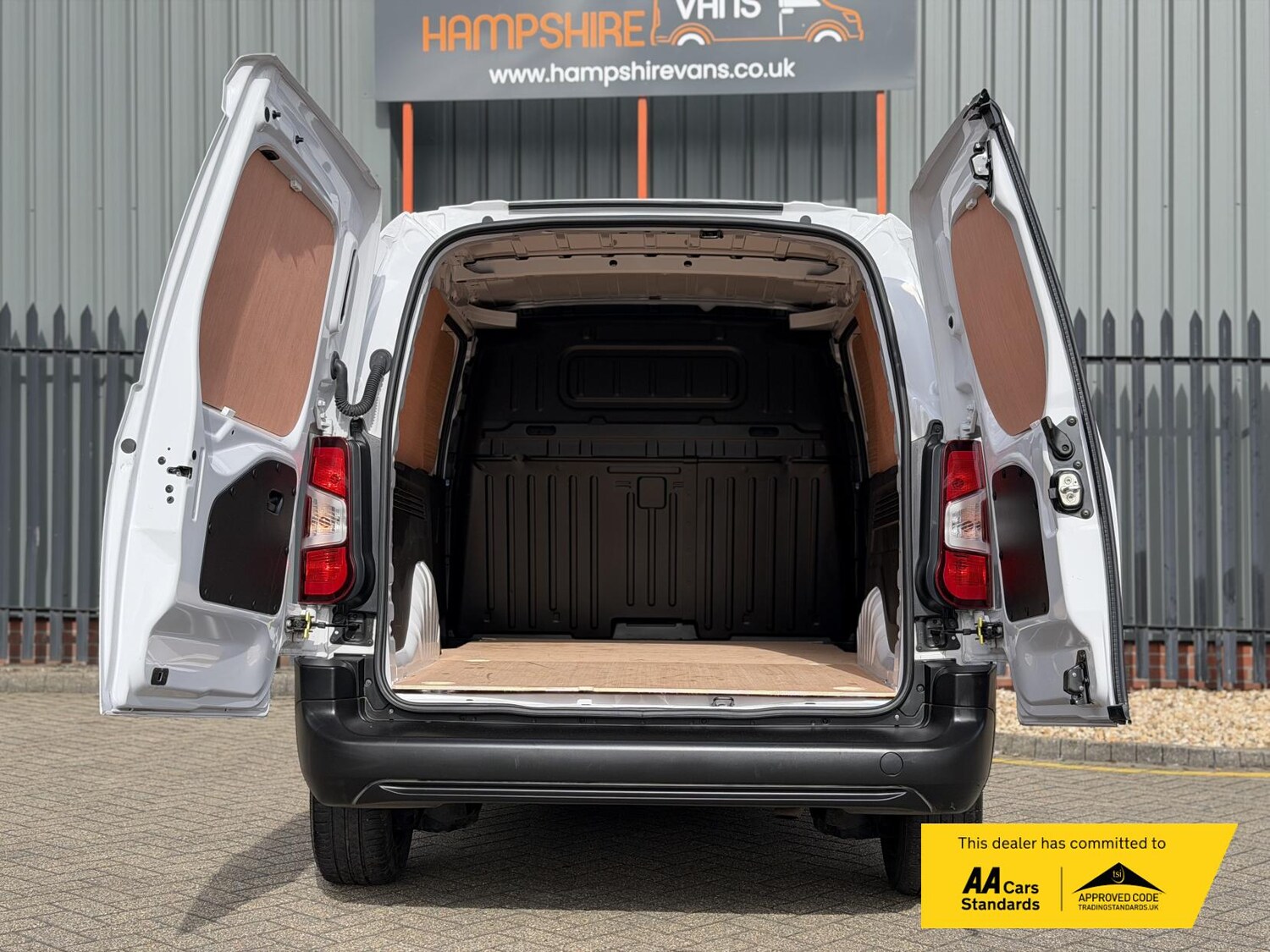 Used Vauxhall Combo 2024 for sale - 78067636: Photo 16