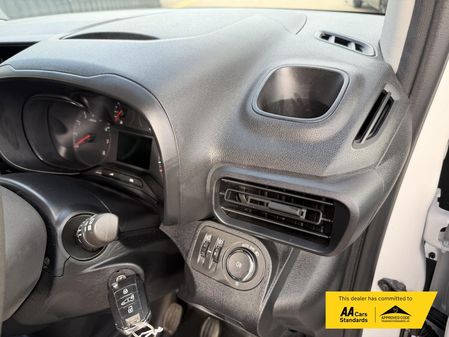 Used Vauxhall Combo 2024 for sale - 78067636: Photo 40