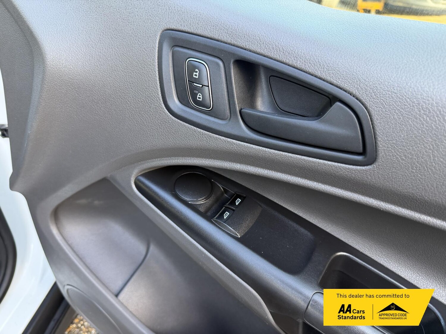 Used Ford Transit Connect 2020 for sale - 77116353: Photo 45