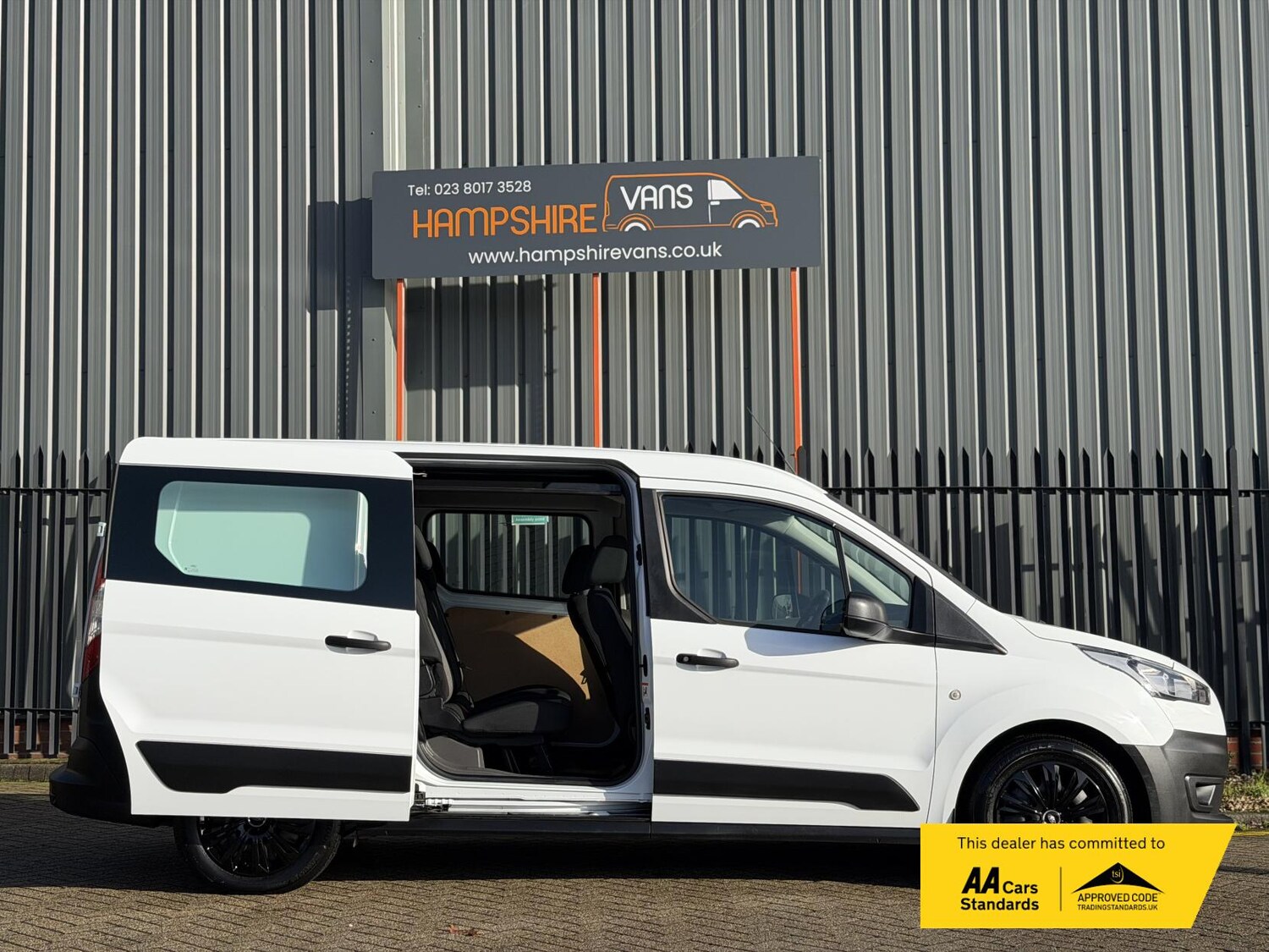 Used Ford Transit Connect 2020 for sale - 77116353: Photo 8