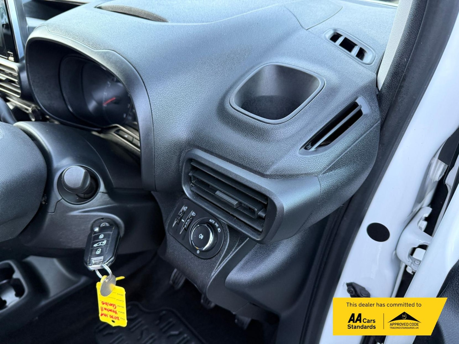 Used Vauxhall Combo 2020 for sale - 76664904: Photo 41