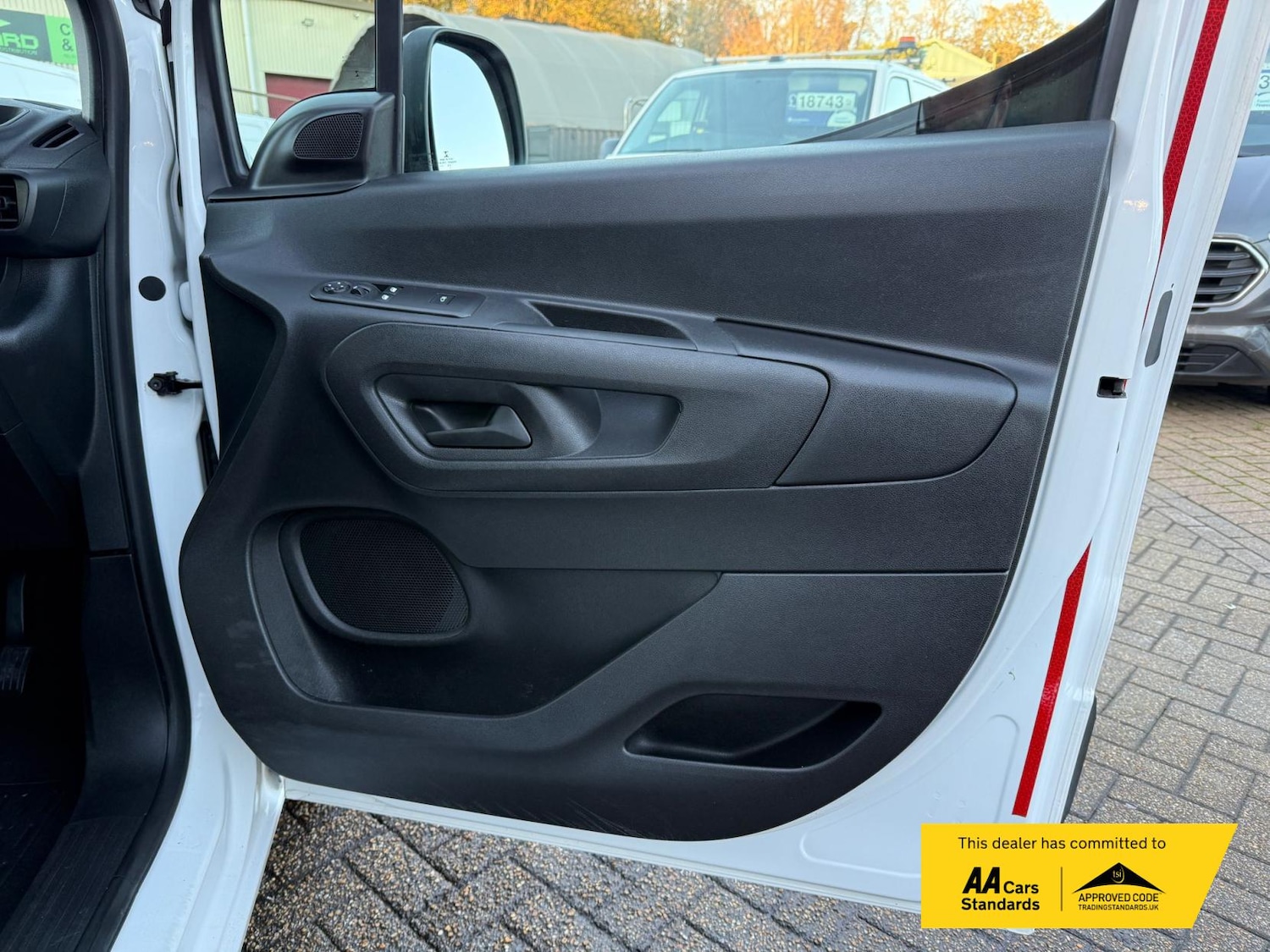 Used Vauxhall Combo 2020 for sale - 76664904: Photo 44