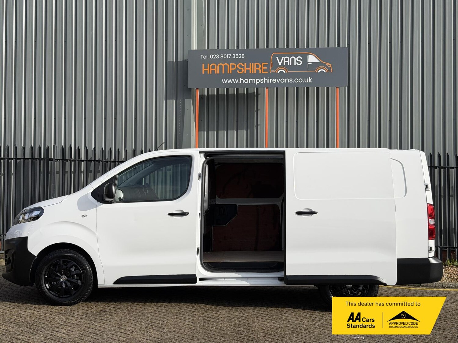 Used Vauxhall Vivaro 2021 for sale - 77165567: Photo 9