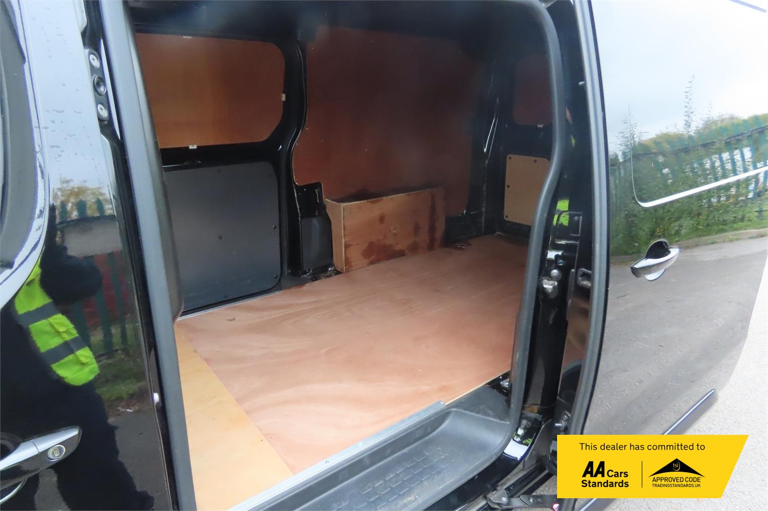 Used Vauxhall Vivaro 2020 for sale - 76387558: Photo 10