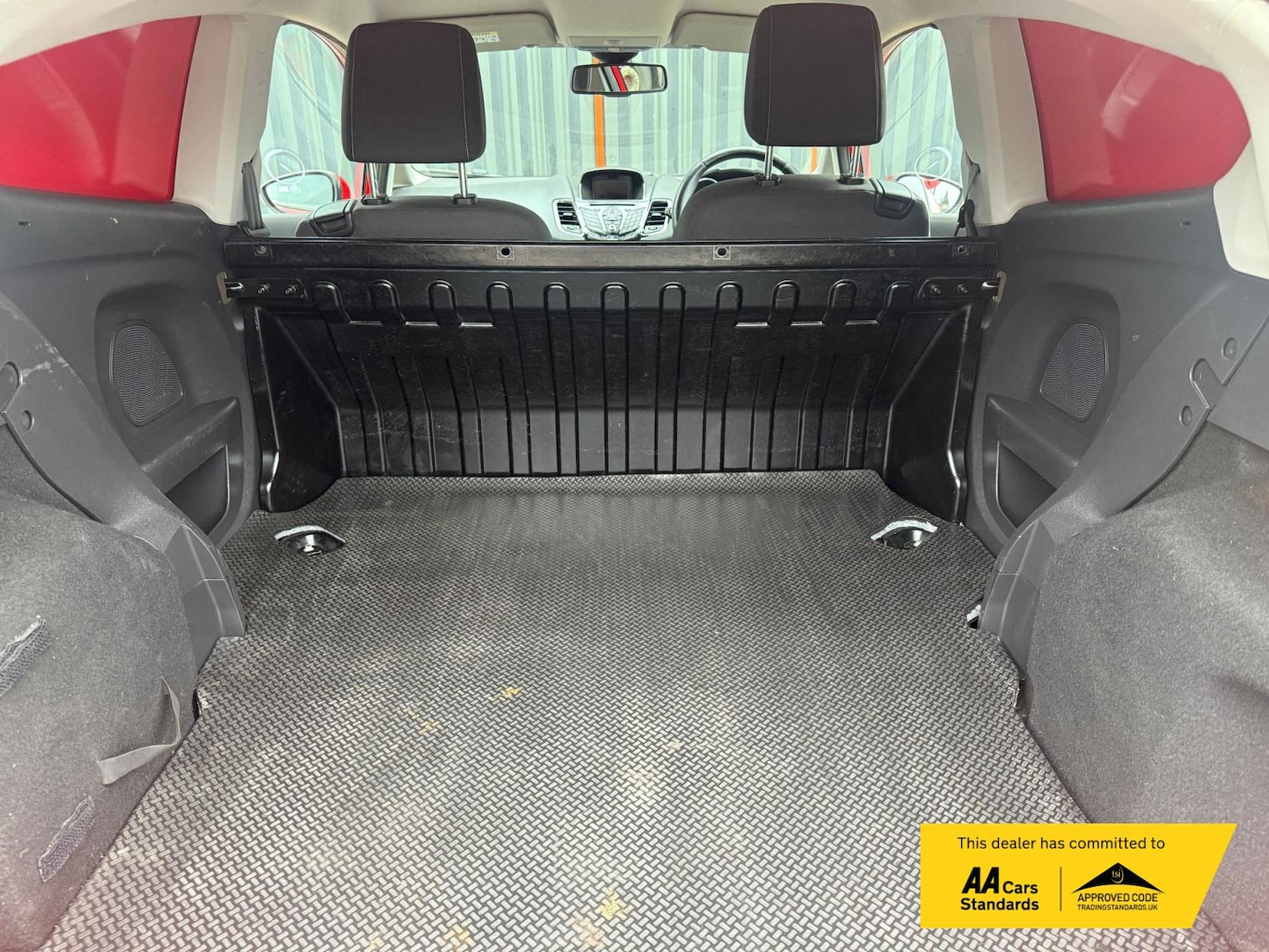 Used Ford Fiesta Van 2016 for sale - 76925329: Photo 19