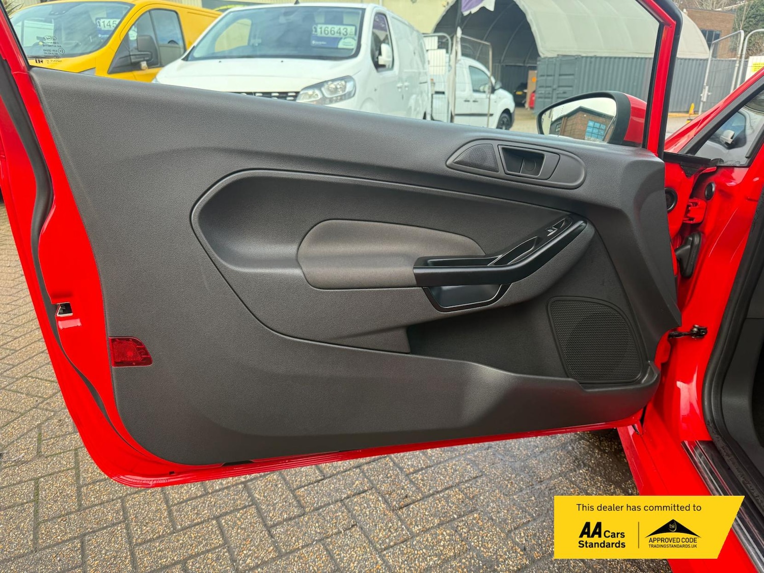 Used Ford Fiesta Van 2016 for sale - 76925329: Photo 21