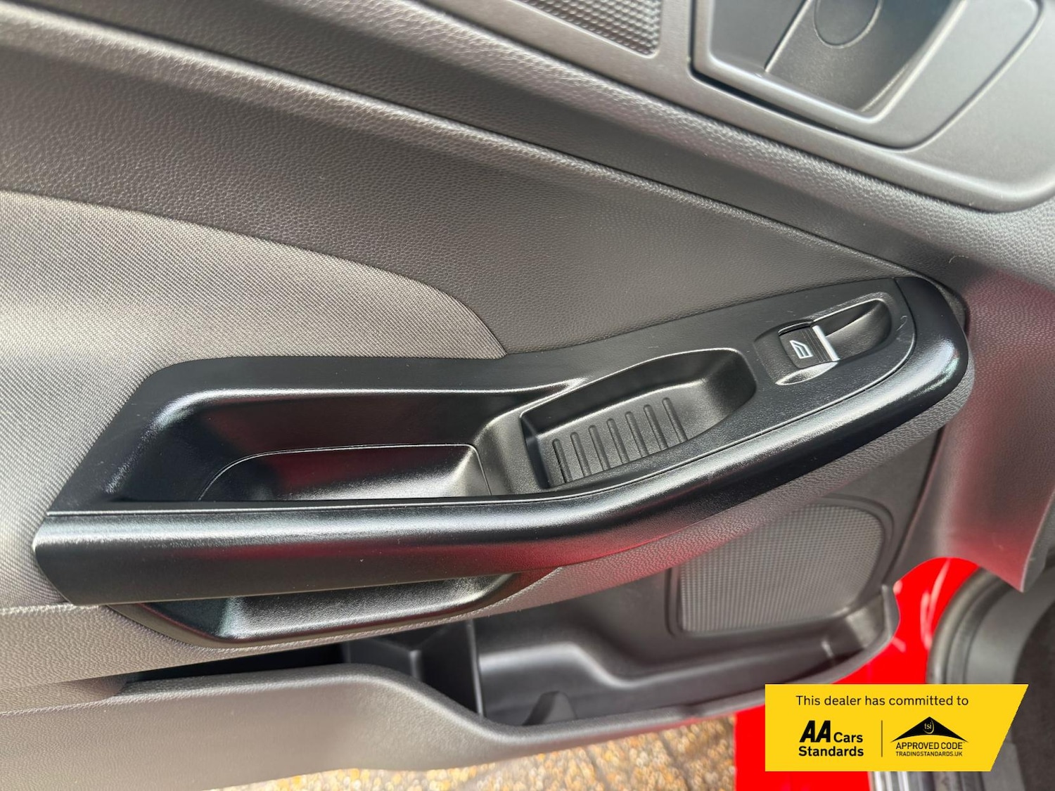 Used Ford Fiesta Van 2016 for sale - 76925329: Photo 22