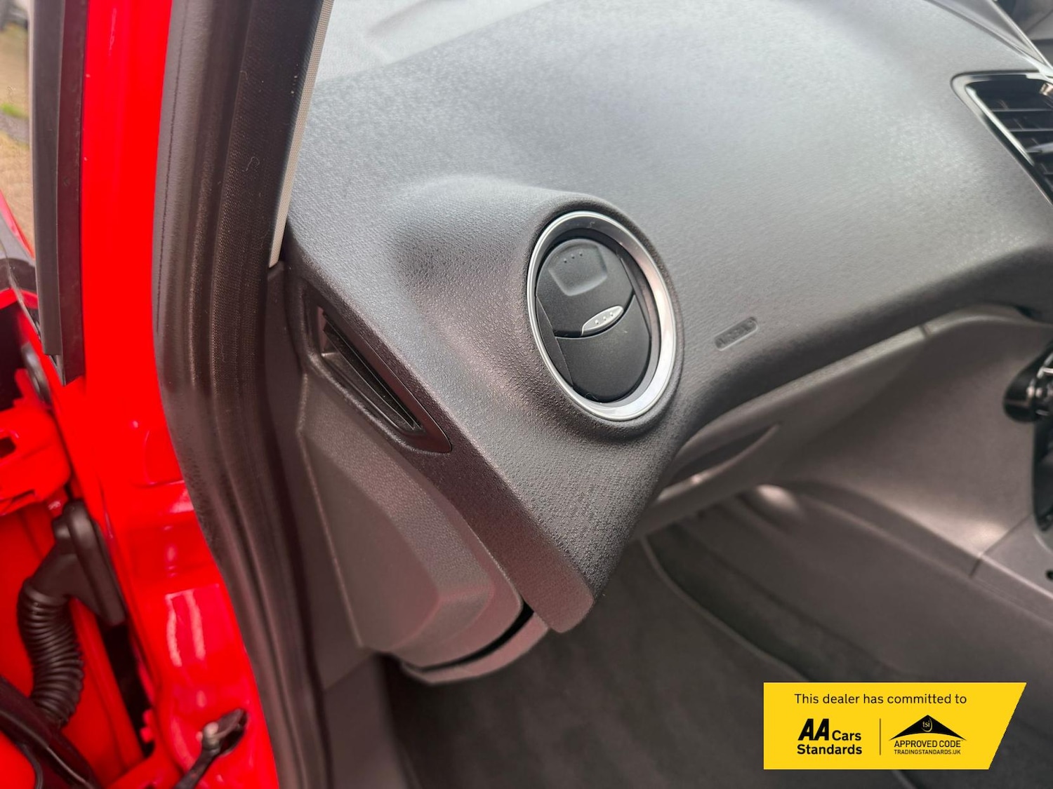 Used Ford Fiesta Van 2016 for sale - 76925329: Photo 23