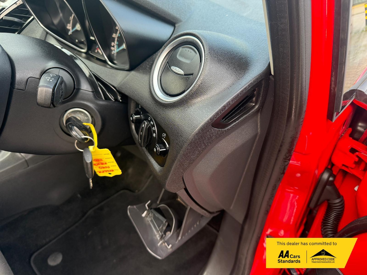 Used Ford Fiesta Van 2016 for sale - 76925329: Photo 40