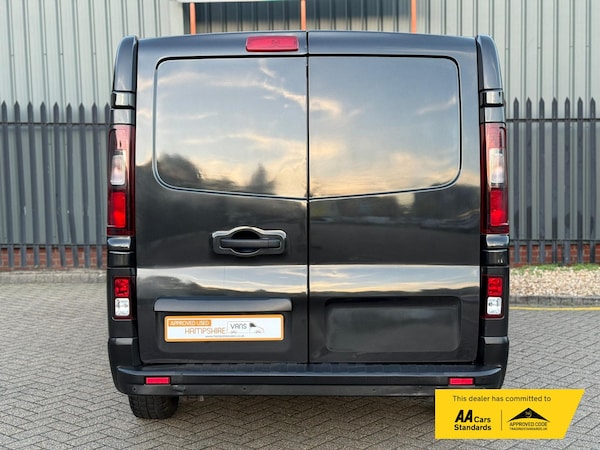 Used Renault Trafic 2017 for sale - 75680676: Photo 16