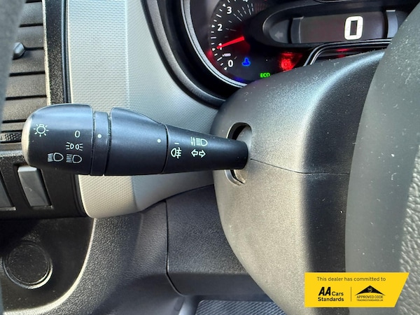 Used Renault Trafic 2017 for sale - 75680676: Photo 23
