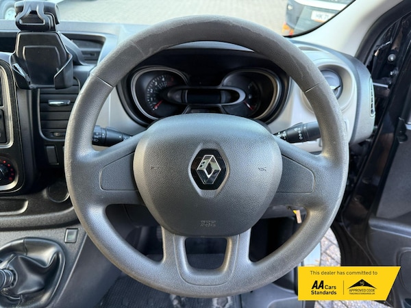 Used Renault Trafic 2017 for sale - 75680676: Photo 24