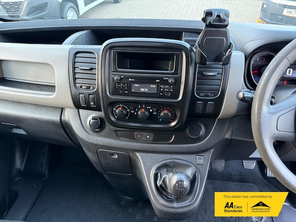 Used Renault Trafic 2017 for sale - 75680676: Photo 27
