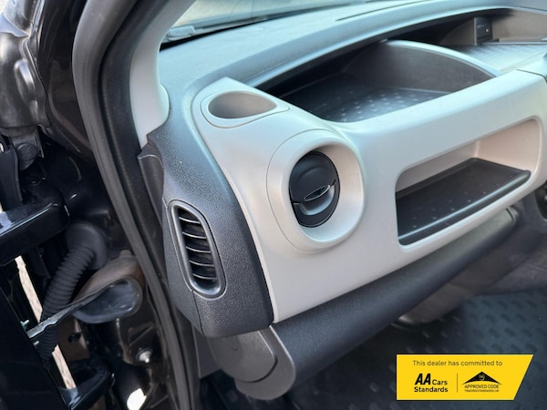 Used Renault Trafic 2017 for sale - 75680676: Photo 35
