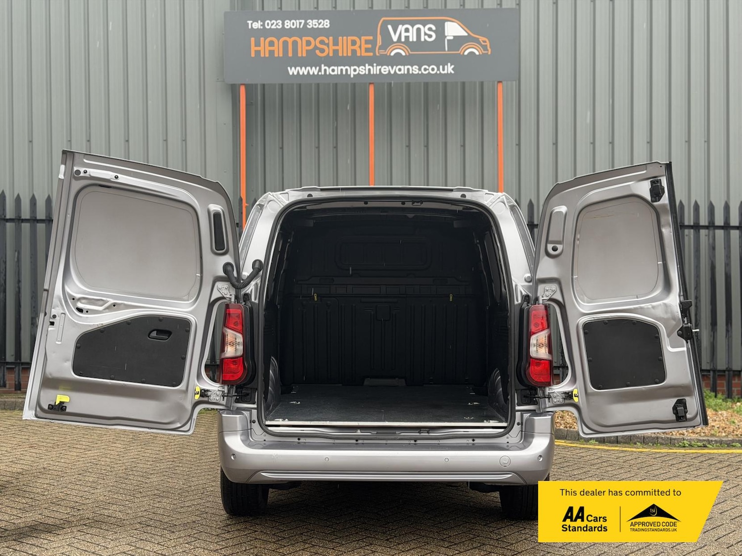 Used Vauxhall Combo 2022 for sale - 76290611: Photo 30