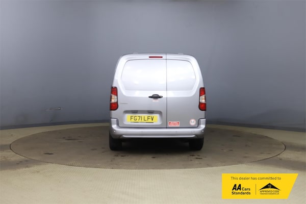 Used Vauxhall Combo 2022 for sale - 76290611: Photo 3